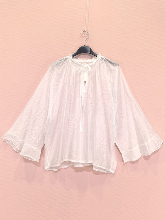 New Sunshine Flowy semi-sheer blouse with flared sleeves White TU