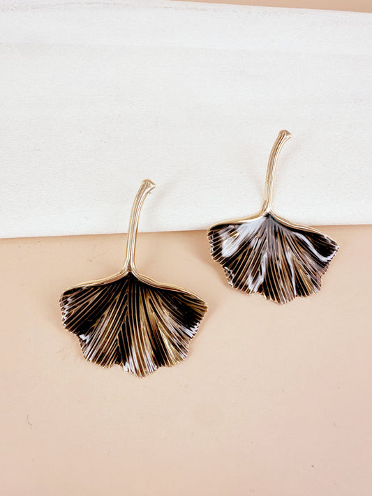 D Bijoux Ginkgo leaf earrings Black TU