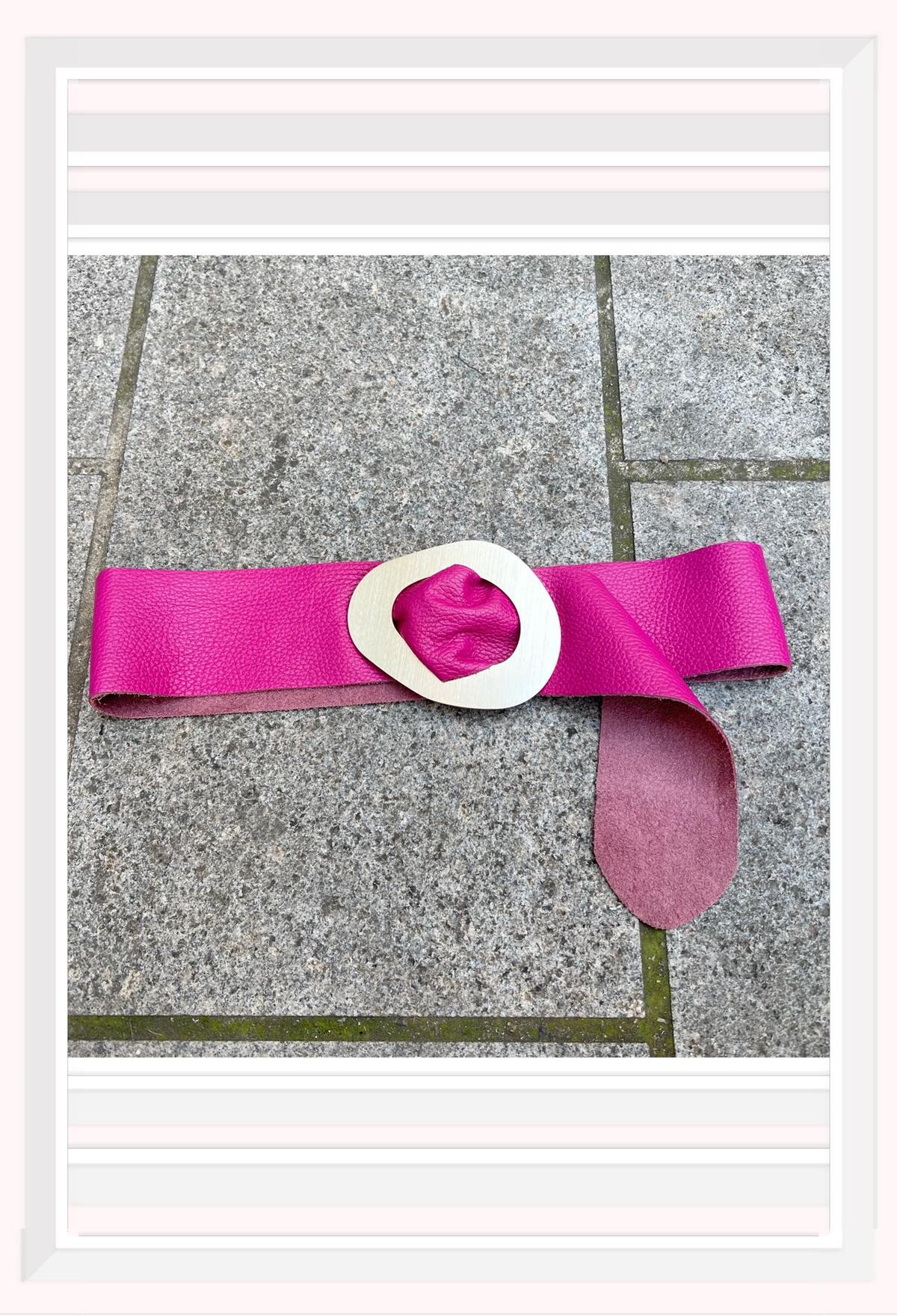 Z & Z Grained leather buckle belt Fuchsia TU