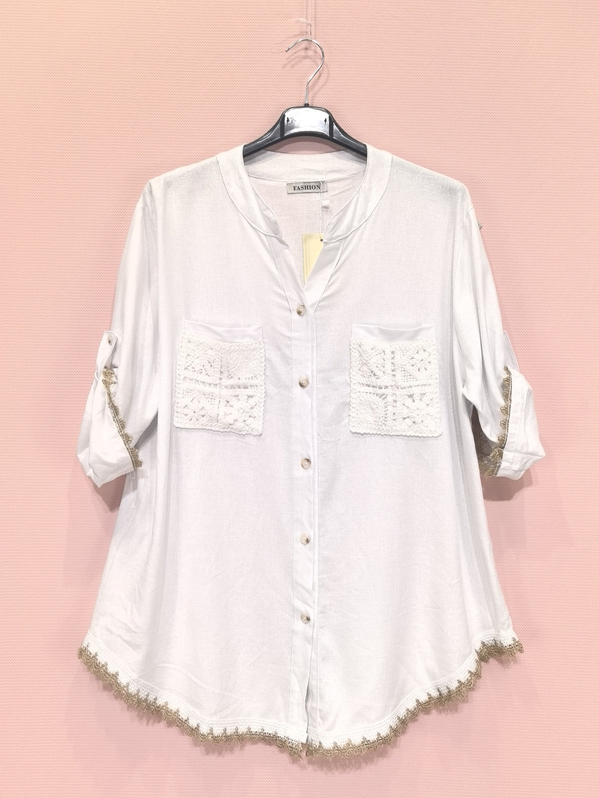 New Sunshine Loose shirt with lace details White TU