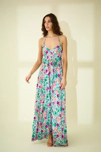 Flowy backless maxi dress white