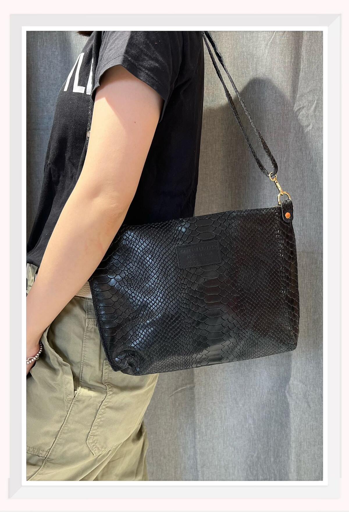 Z & Z Leather shoulder bag Black TU